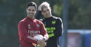 Mikel Arteta and Emile Smith Rowe in Arsenal training